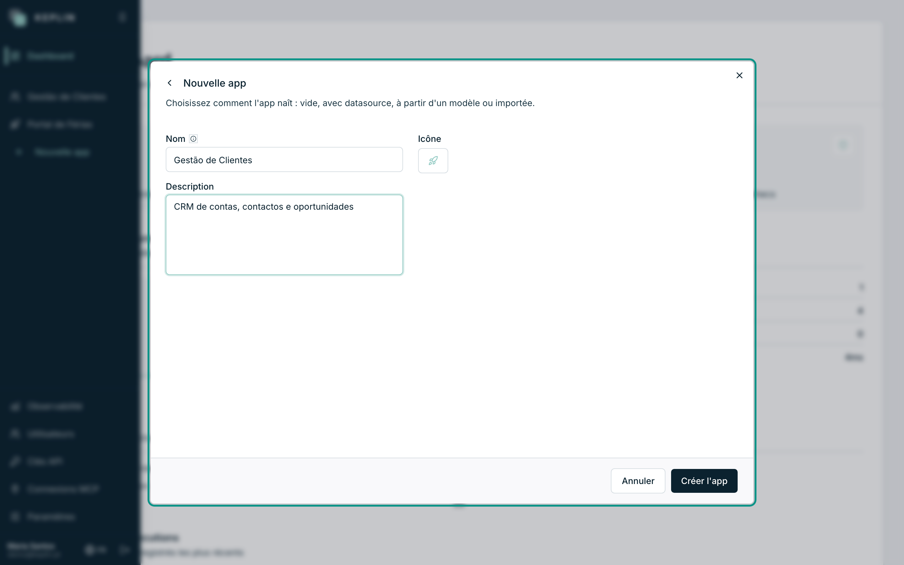 La boîte de dialogue Nouvelle app remplie pour créer la Gestion de Clients de zéro.