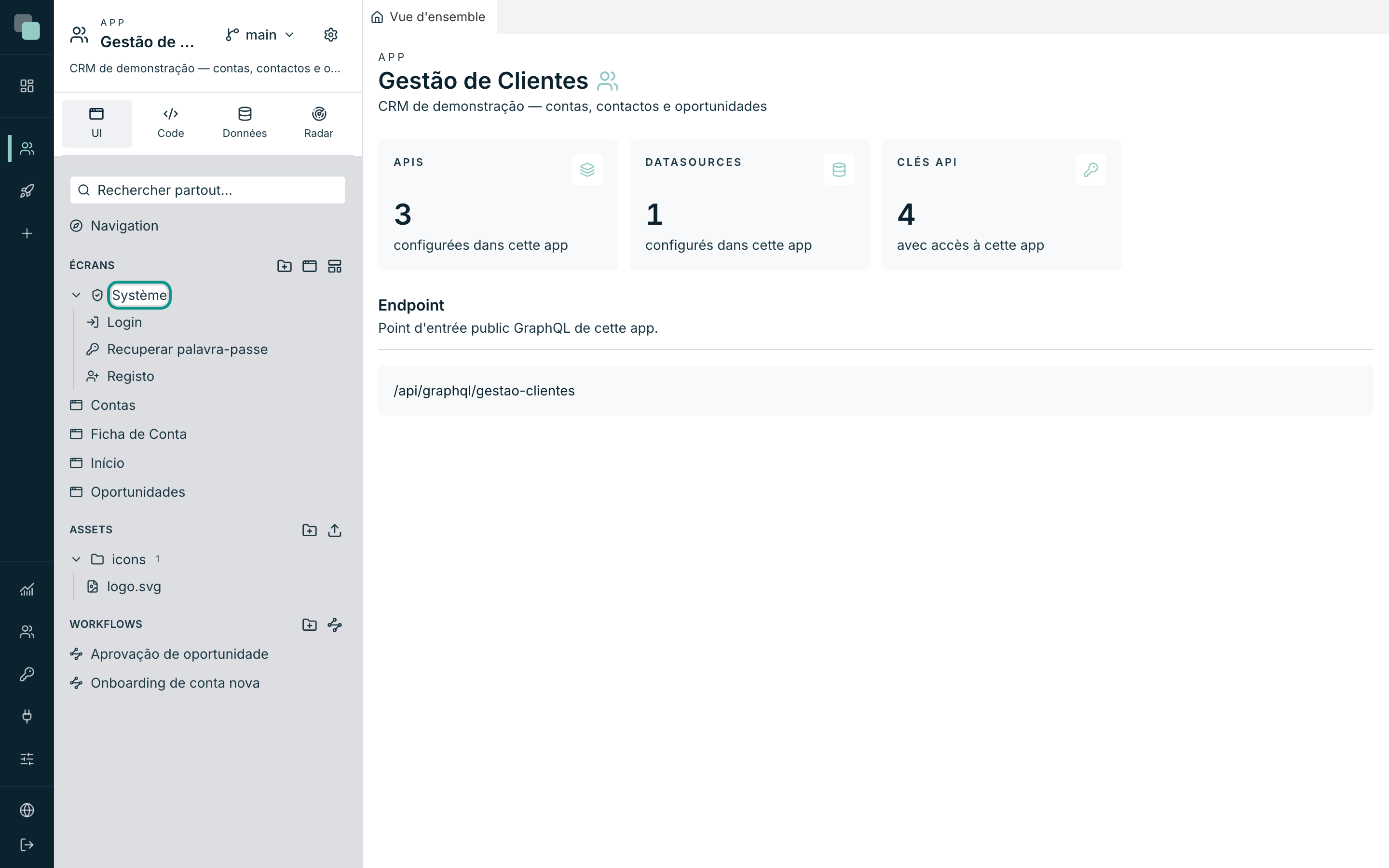 Le groupe Système dans l'arborescence des écrans : Login, Récupérer le mot de passe et Inscription existent dès la première seconde.