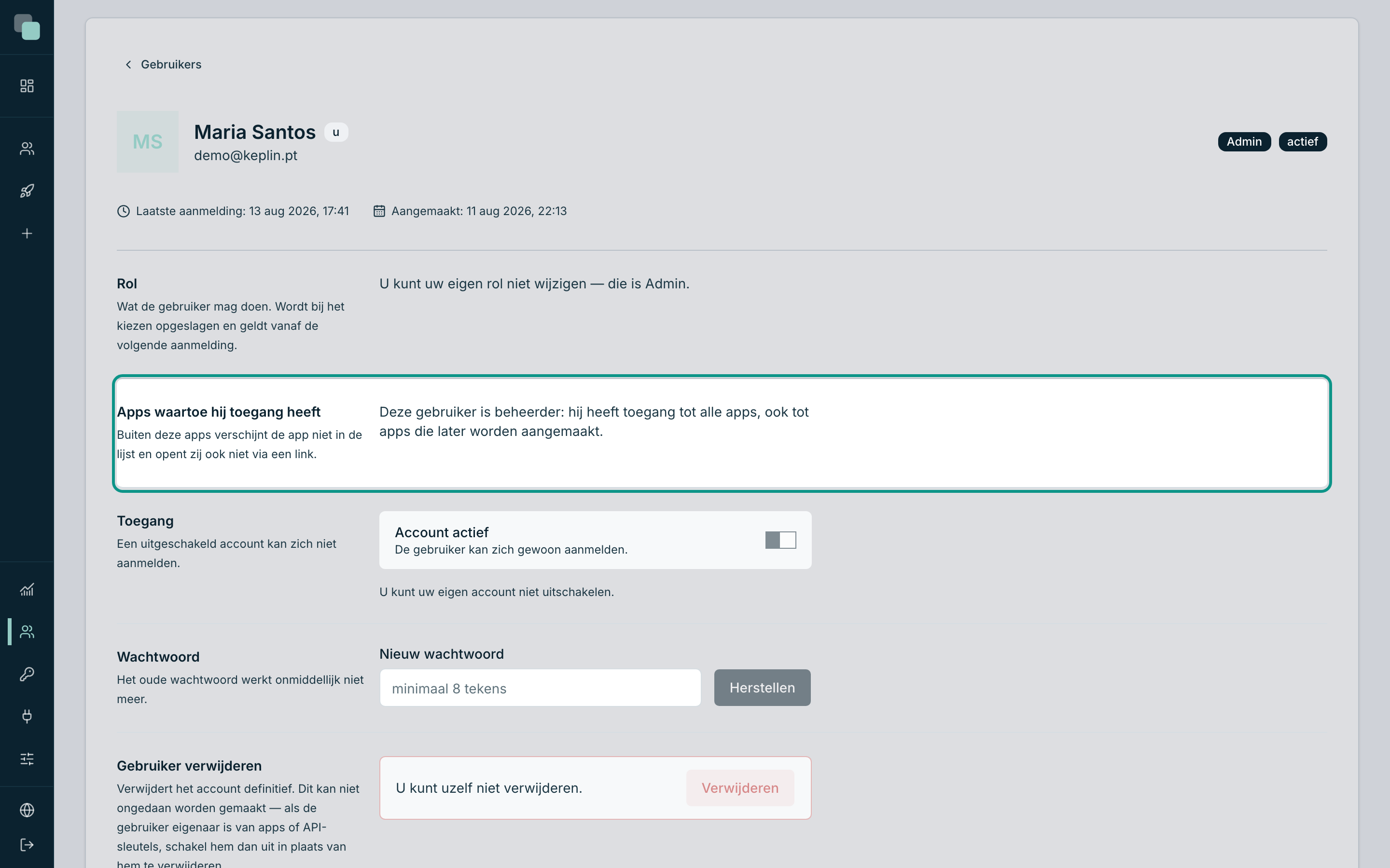 Hetzelfde paneel op de fiche van een beheerder: geen keuze, met toegang tot alle apps